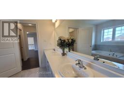 Primary Bedroom - 167 Trail Boulevard, Springwater, ON L9X0S7 Photo 7