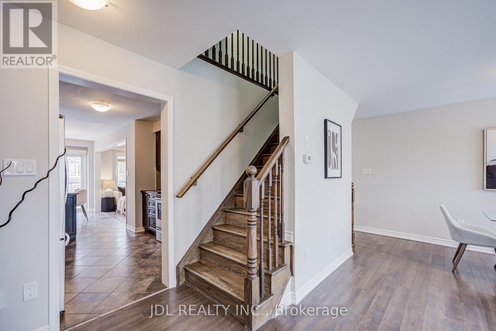 3002 PRESERVE DRIVE, UNIT 25 DRIVE - 21