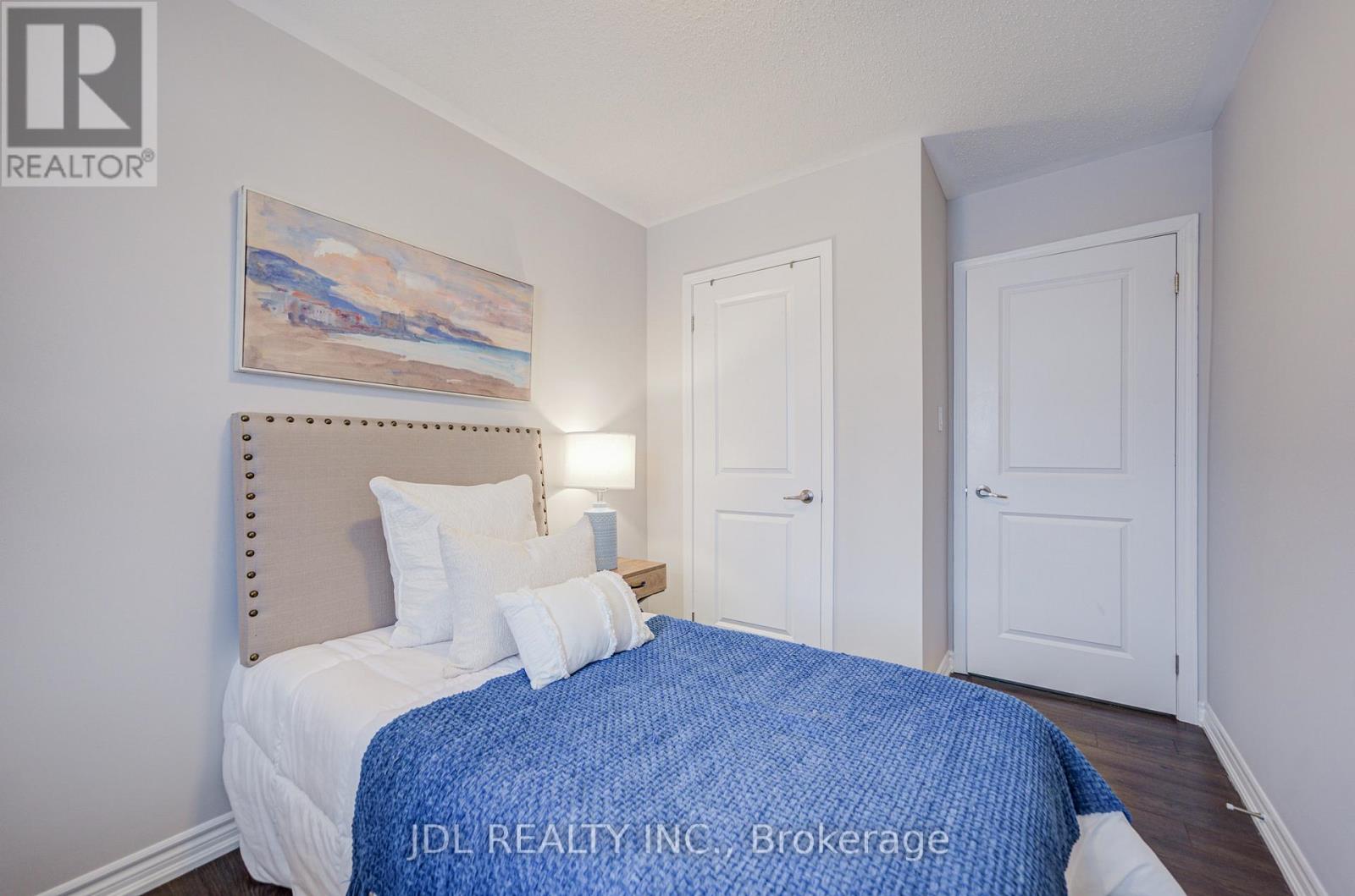 3002 PRESERVE DRIVE, UNIT 25 DRIVE - 39