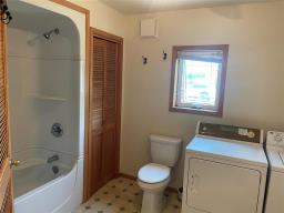 1067 St. Clare Street, Birtle, MB R0M0C0 Photo 10