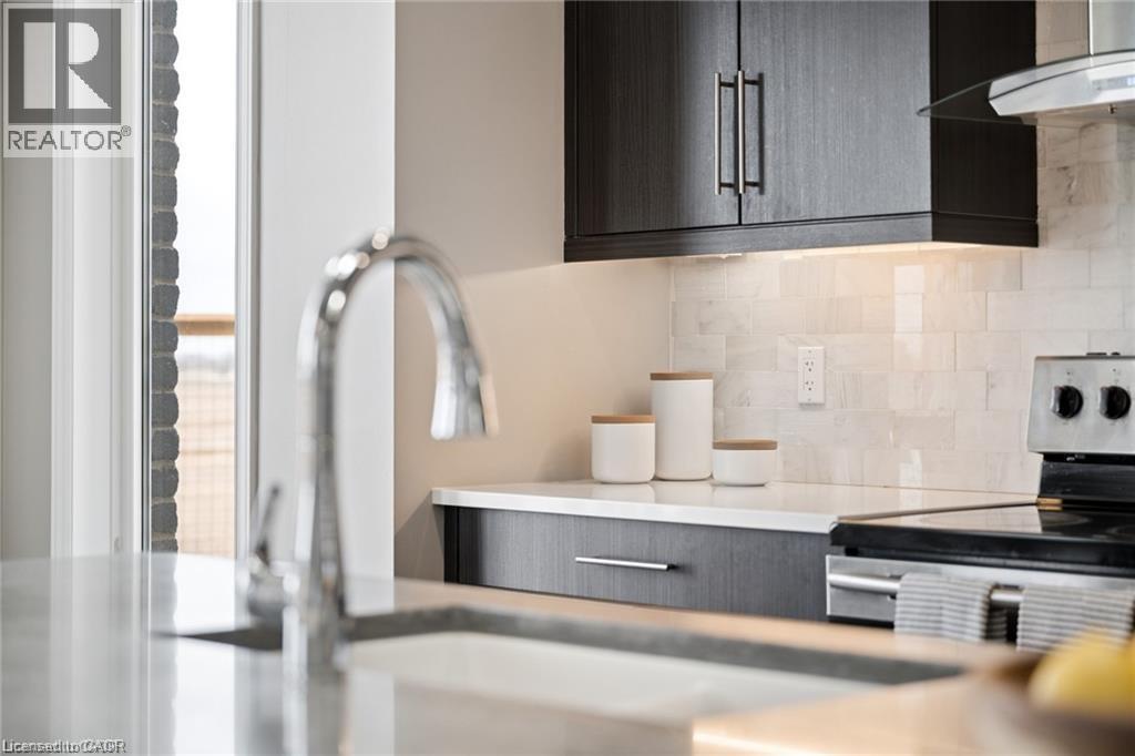 10 SPARROW Crescent - 15
