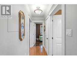 27 Laytes Avenue thumbnail 16