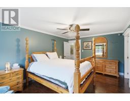 27 Laytes Avenue thumbnail 24