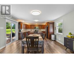 25 Chamberlains Road thumbnail 18