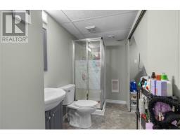 25 Chamberlains Road thumbnail 32