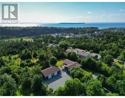 25 Chamberlains Road thumbnail 6