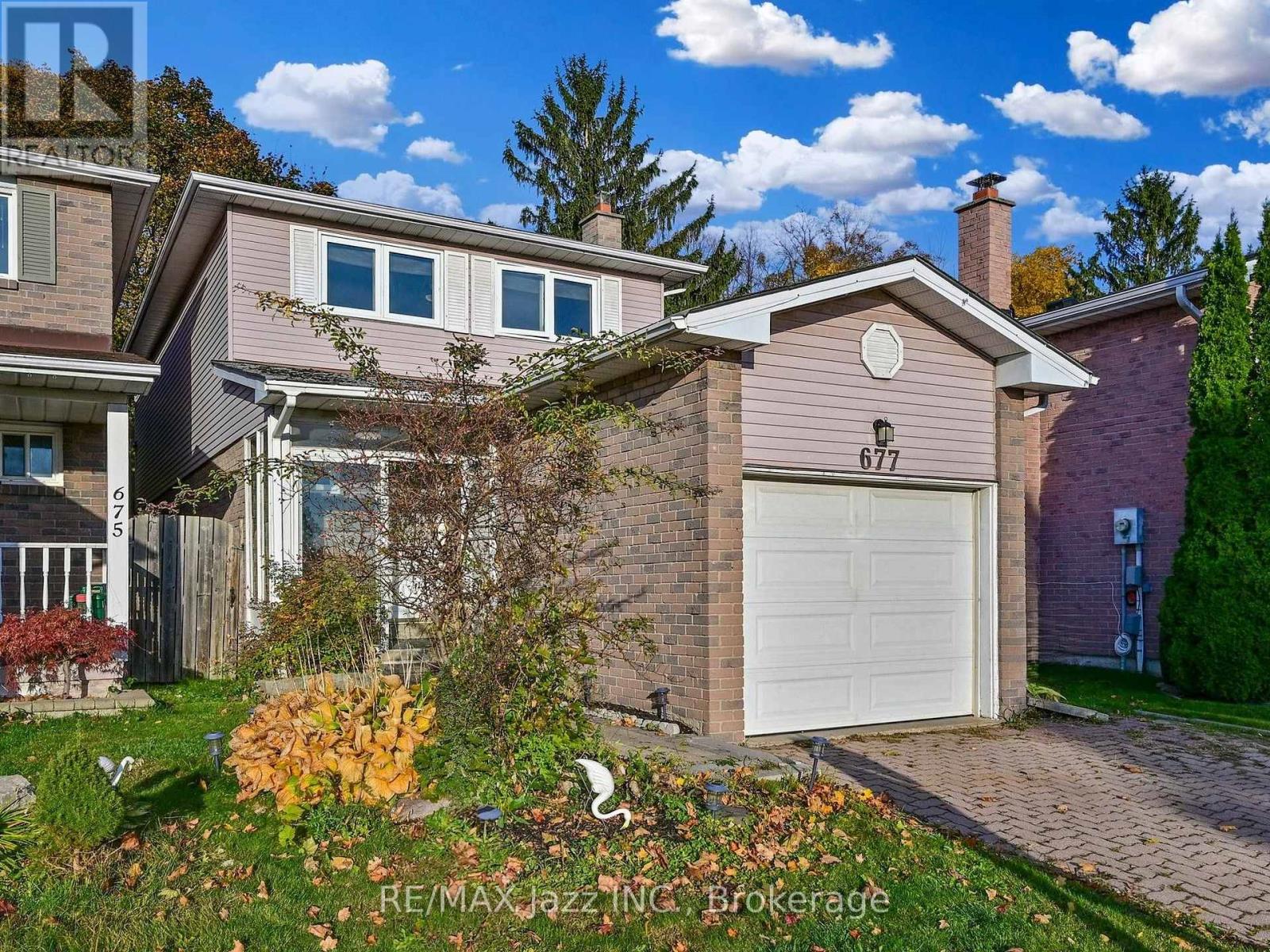 677 GRANDVIEW DRIVE