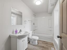 392 Ferry Road, Winnipeg, MB R3J1W4 Photo 14