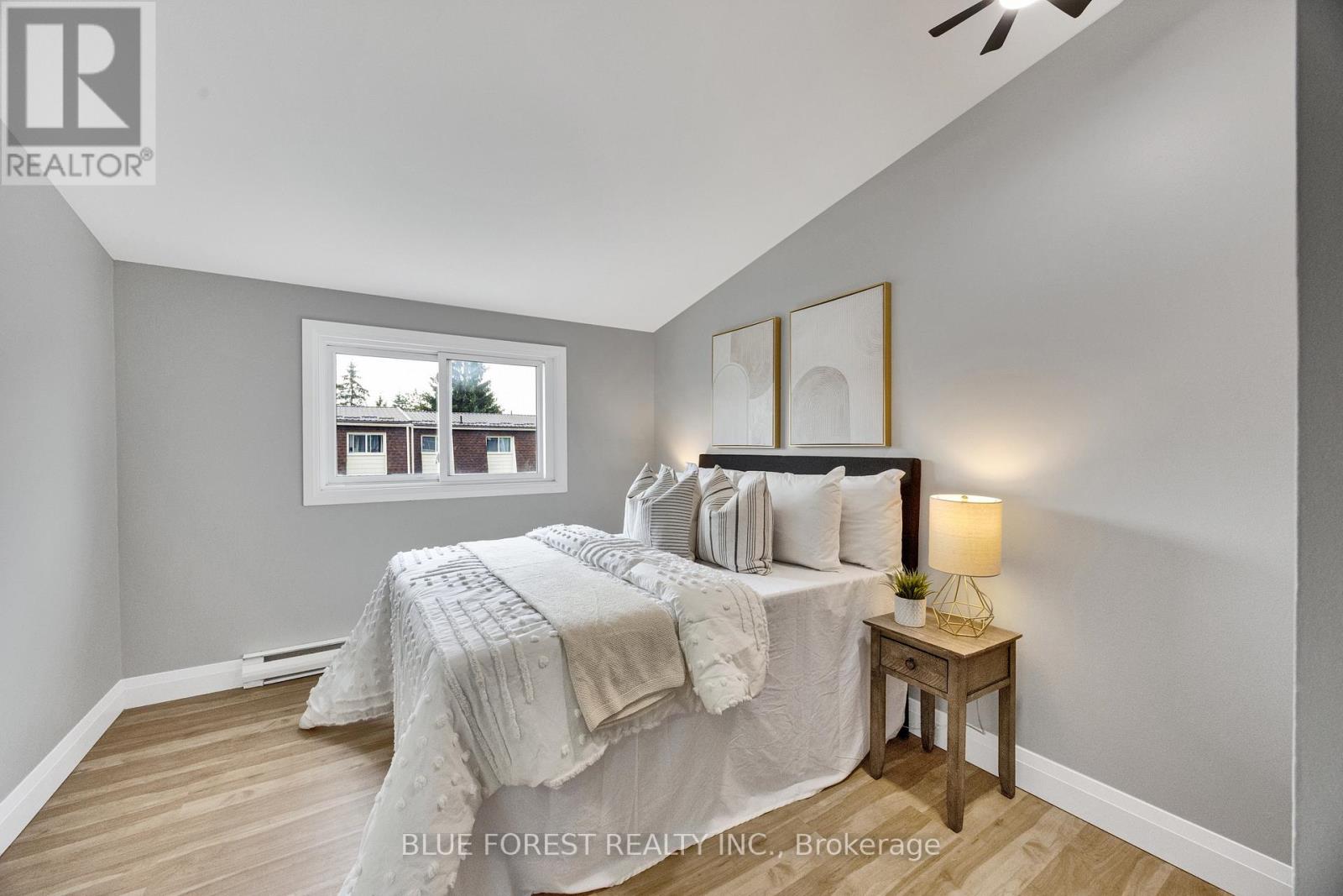 #UNIT 6 40 FAIRFAX COURT - Image 35