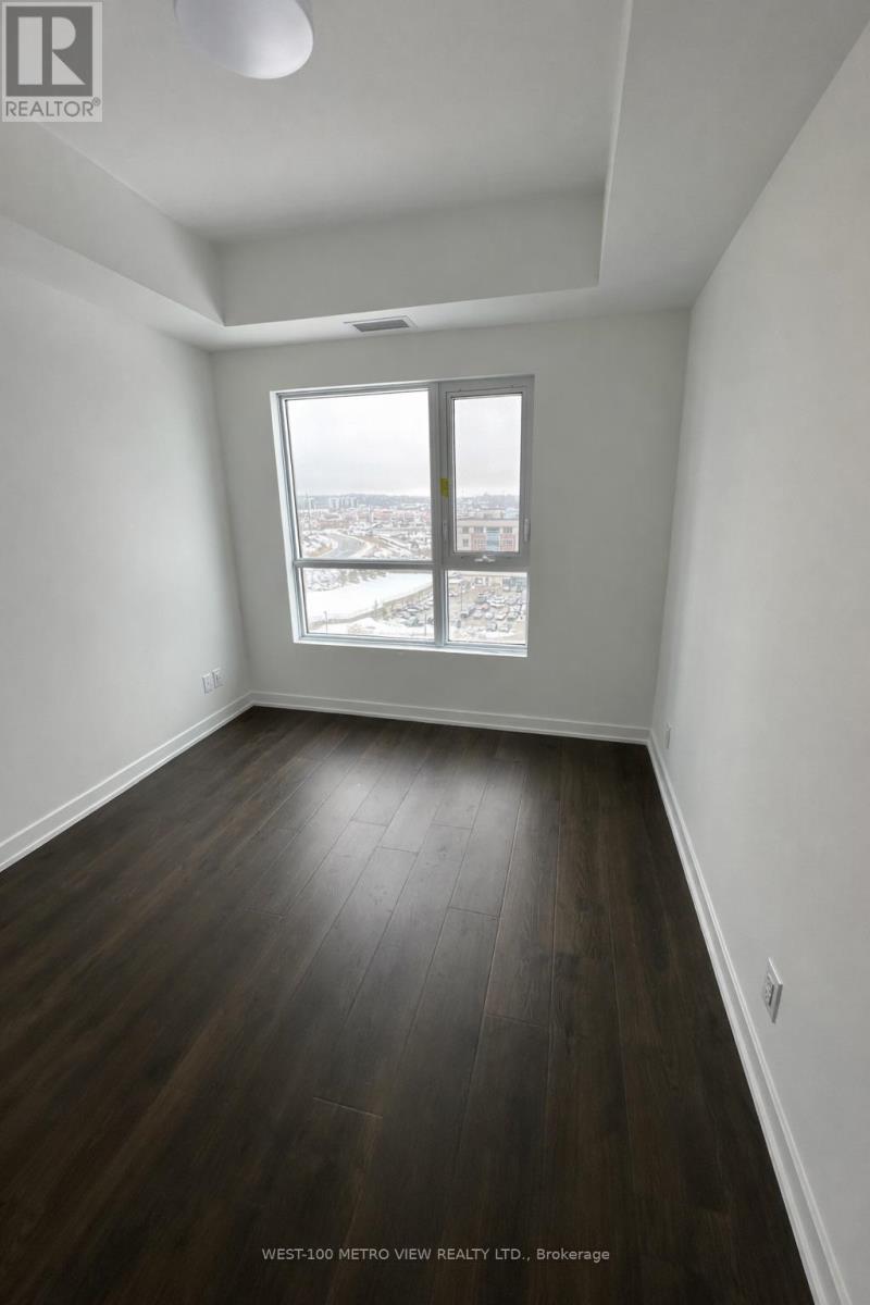#704 56 LAKESIDE TERRACE - 11