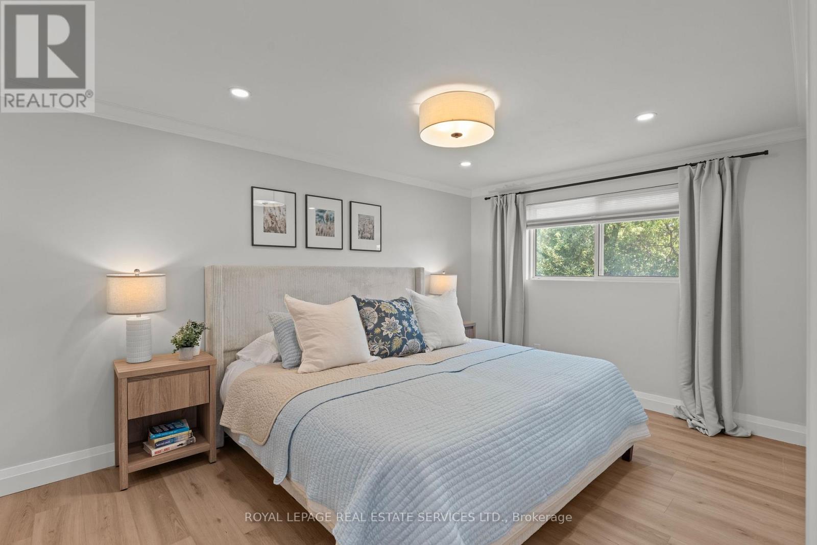 1348 JANINA BOULEVARD - 17
