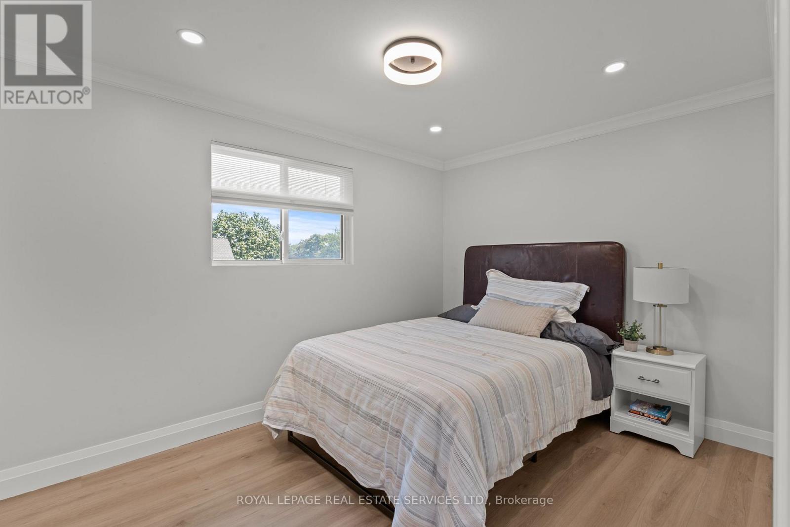 1348 JANINA BOULEVARD - 19