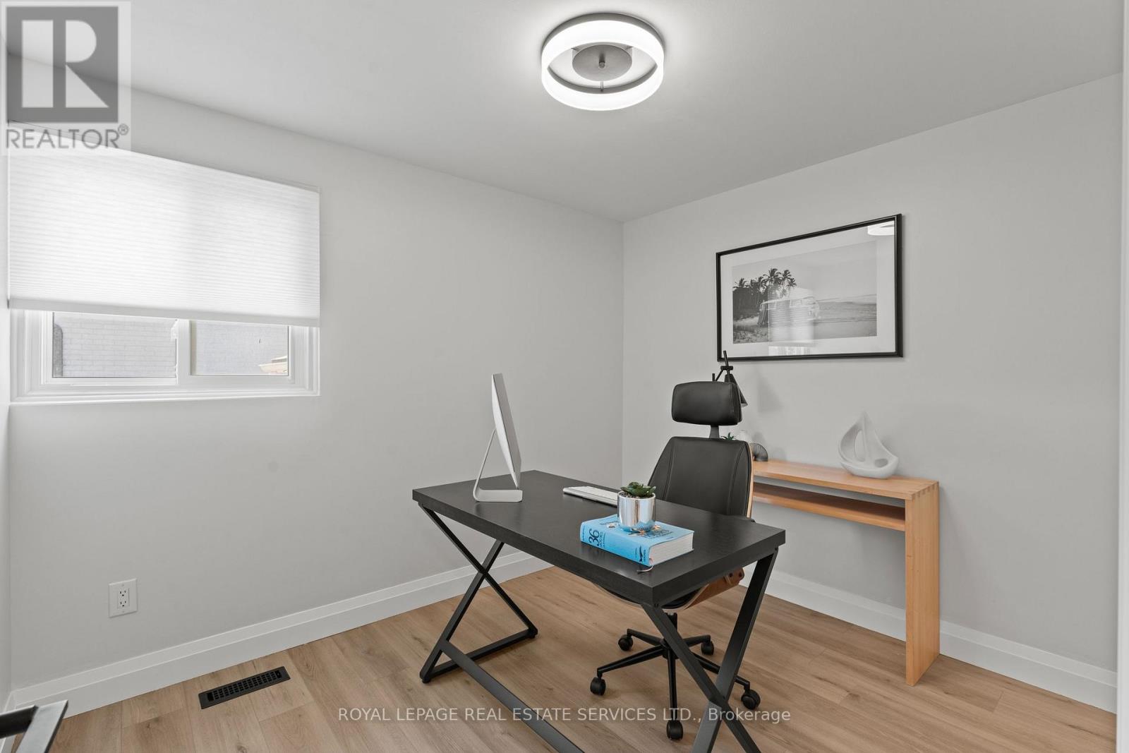 1348 JANINA BOULEVARD - 20