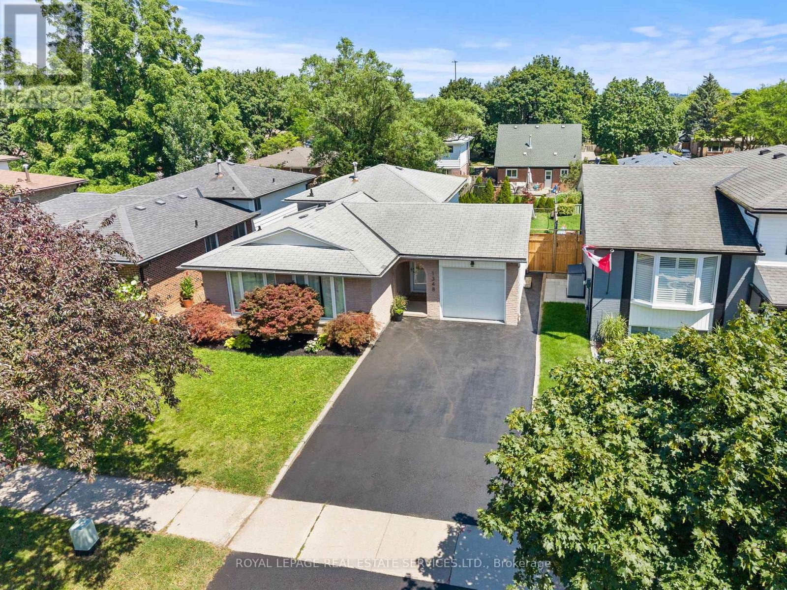 1348 JANINA BOULEVARD - 41
