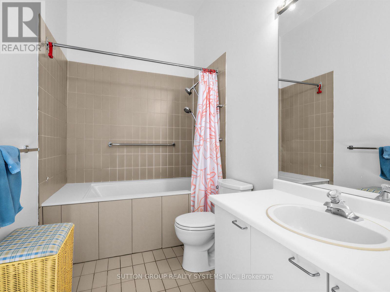 #5 6 BARTLETT AVENUE W - 14