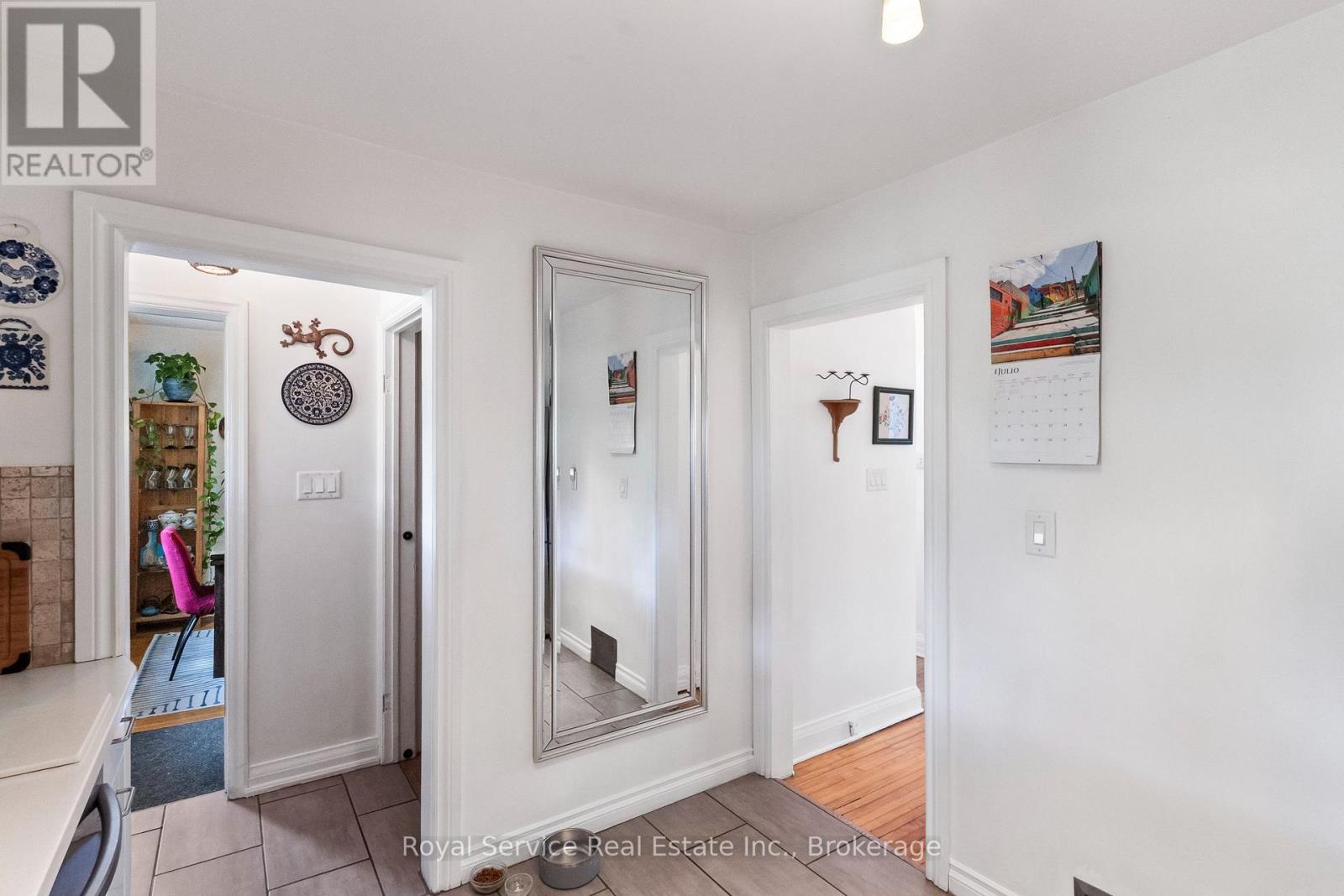 152 HARMONY ROAD S - 14