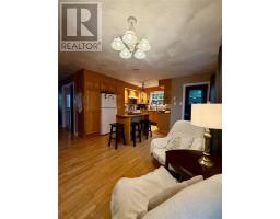24 Branch Road thumbnail 12