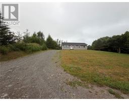 24 Branch Road thumbnail 2