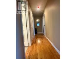 24 Branch Road thumbnail 22