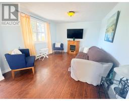13-19 Bradshaw Place thumbnail 6
