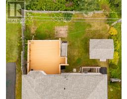 40 Ranger Avenue thumbnail 47