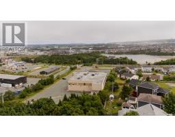 40 Ranger Avenue thumbnail 49