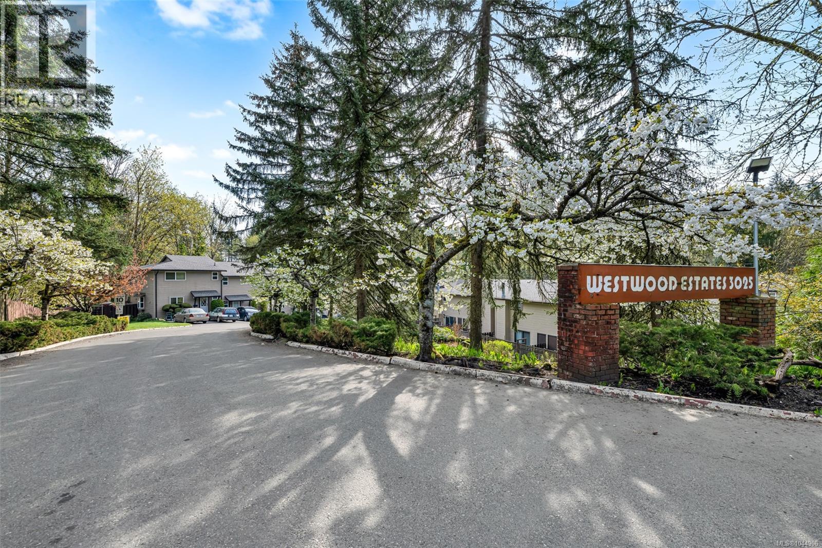 #32 3025 Cowichan Lake Rd - 2