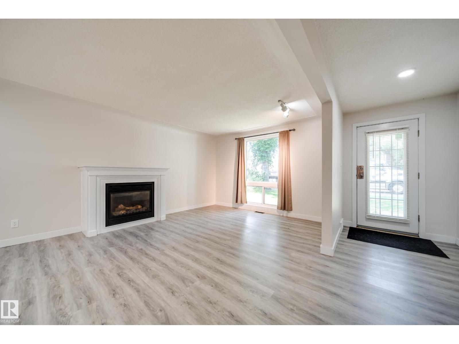 10519 140 ST NW - Image 6