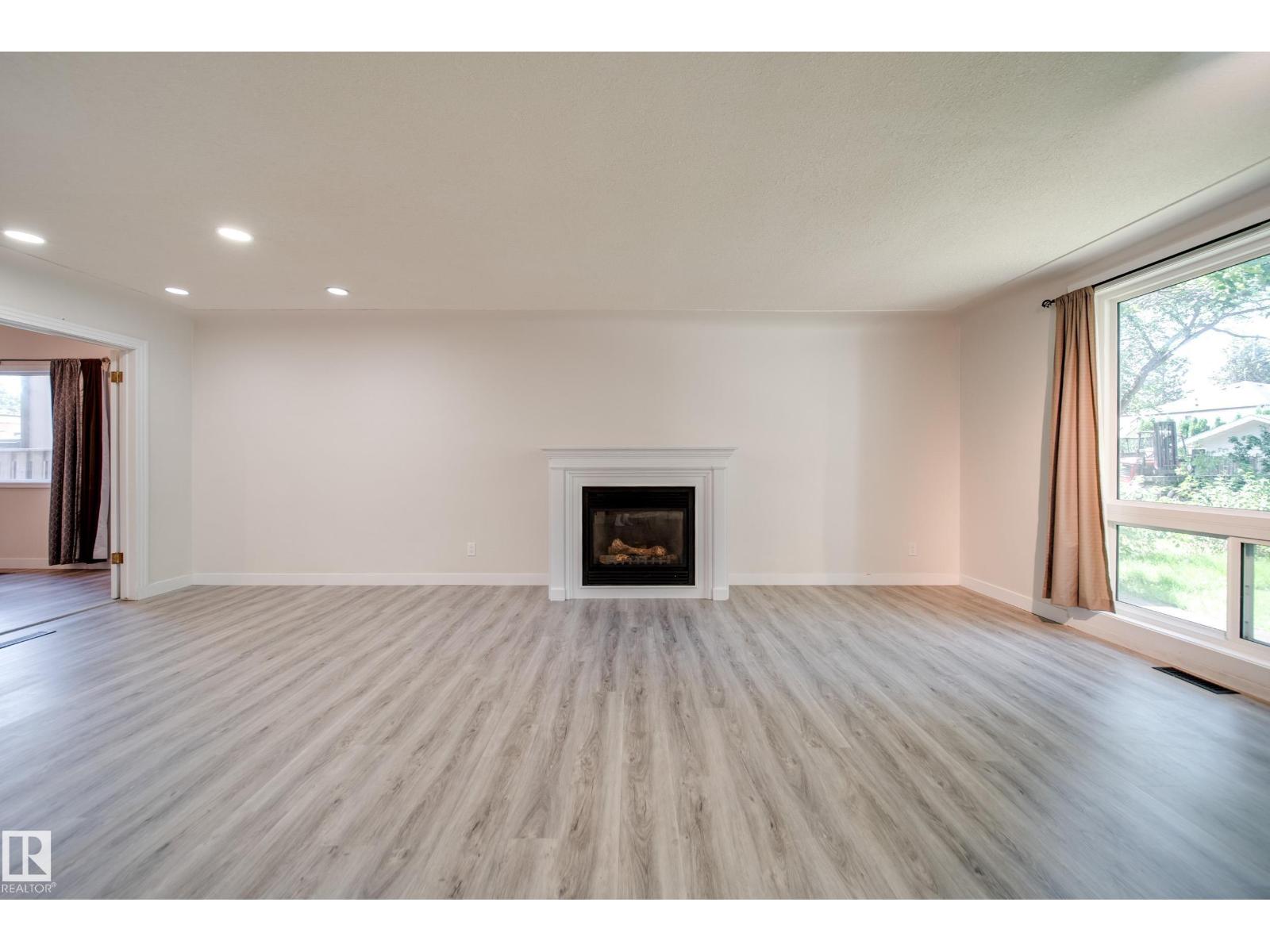 10519 140 ST NW - Image 8