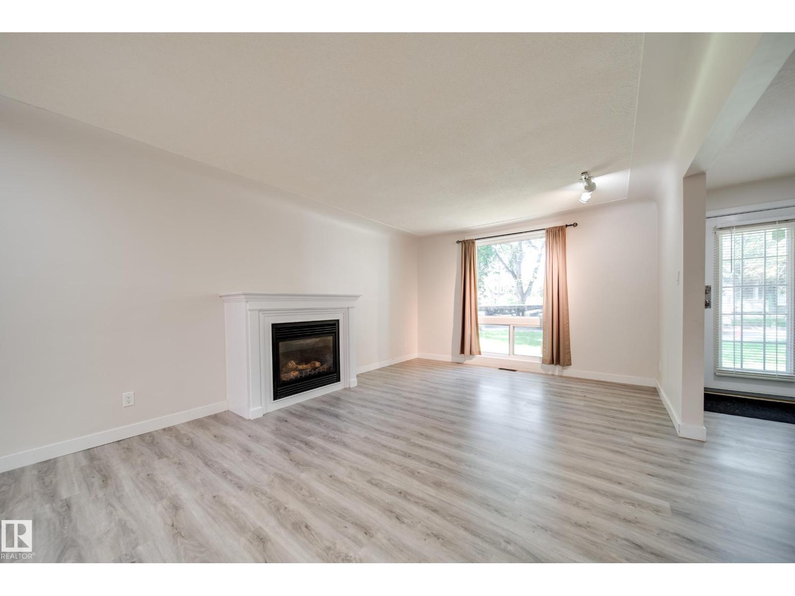 10519 140 ST NW - Image 9
