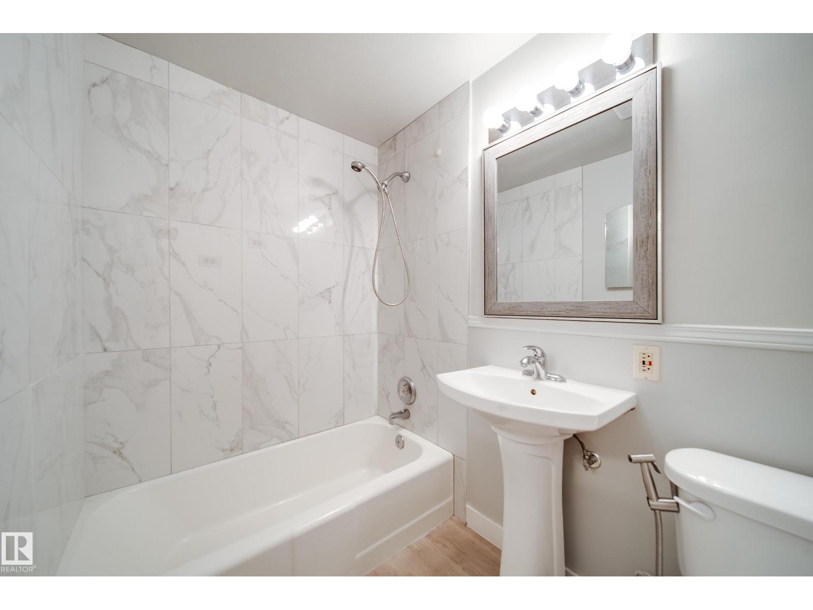 10519 140 ST NW - Image 32
