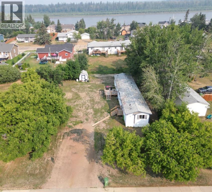 5104 48 Ave - Image 3