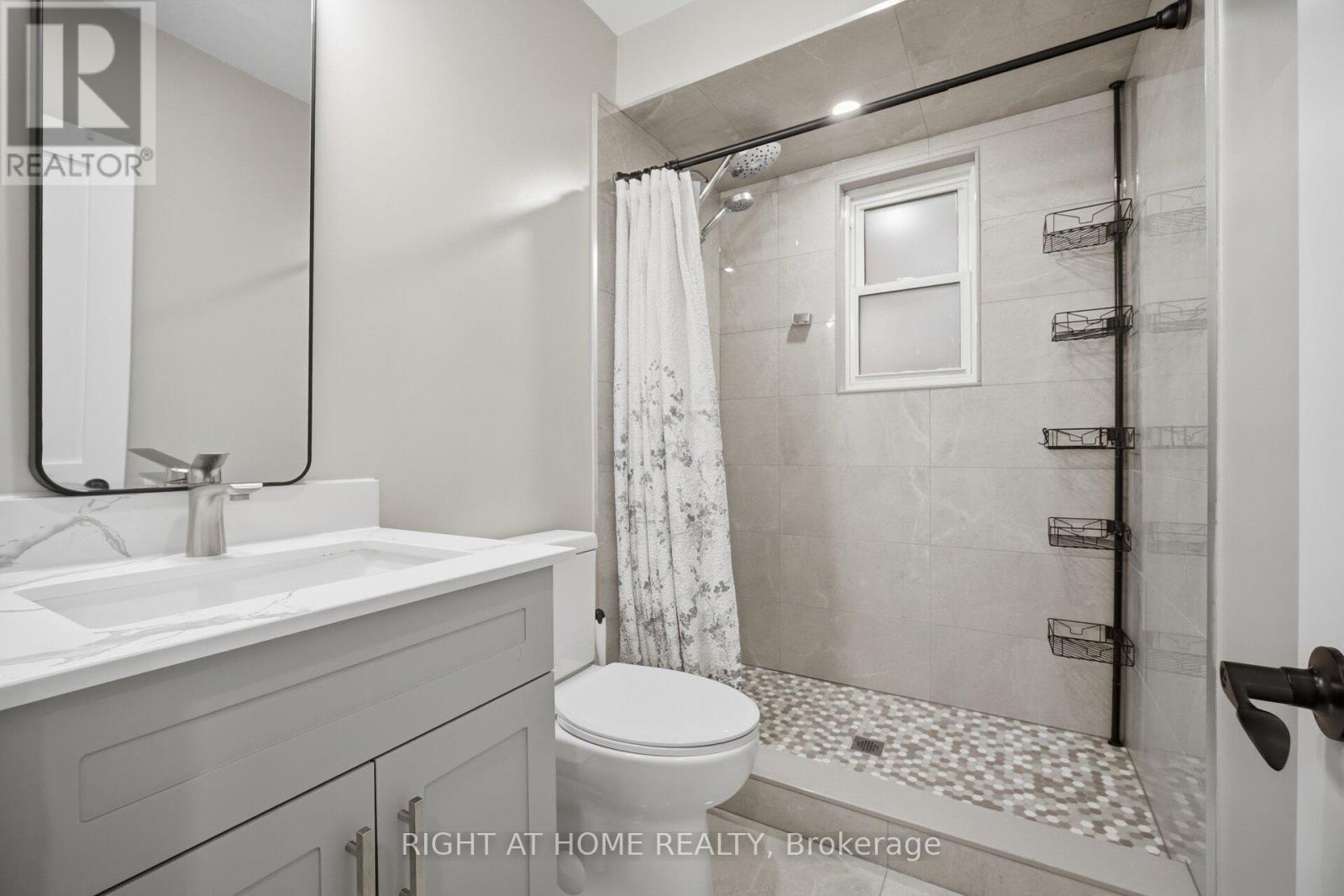 20 ROCKWELL AVENUE - 11