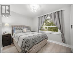 20 Rockwell Avenue, Toronto, ON M6N1N5 Photo 8