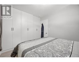 20 Rockwell Avenue, Toronto, ON M6N1N5 Photo 9