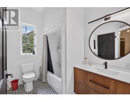 120 Logy Bay Road thumbnail 17