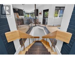 120 Logy Bay Road thumbnail 5