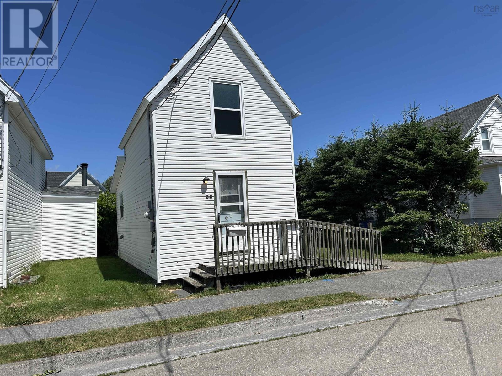 29 Essex Street