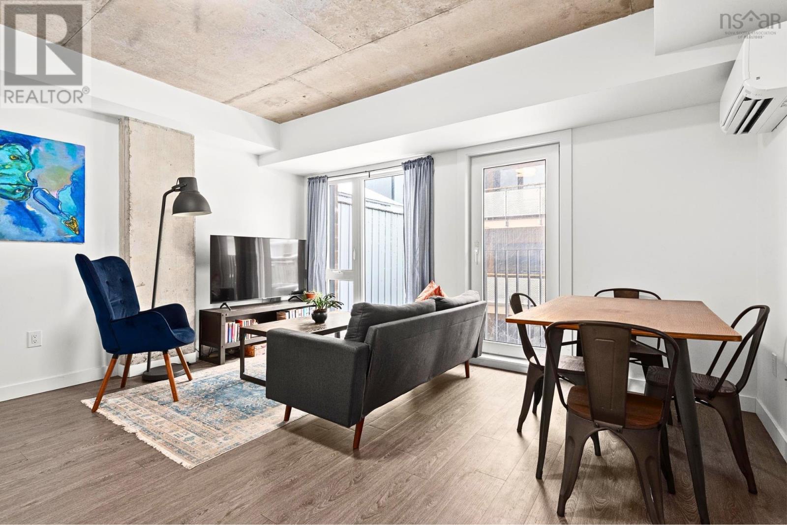 #208 5684 West Street - 1