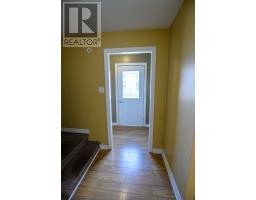 908 Tamarck Drive thumbnail 23