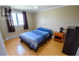 908 Tamarck Drive thumbnail 37
