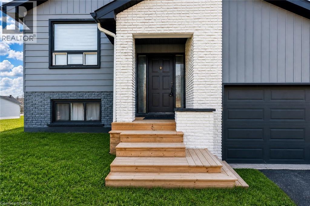 193 WESTHEIGHTS Drive - 2