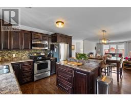 18 Clyde Avenue thumbnail 13