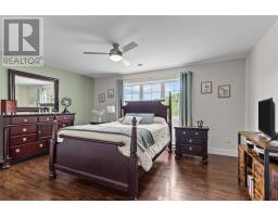 18 Clyde Avenue thumbnail 14