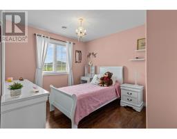 18 Clyde Avenue thumbnail 19