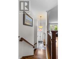 18 Clyde Avenue thumbnail 6