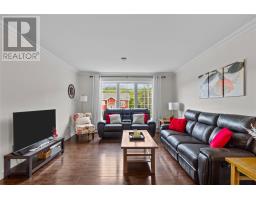 18 Clyde Avenue thumbnail 8
