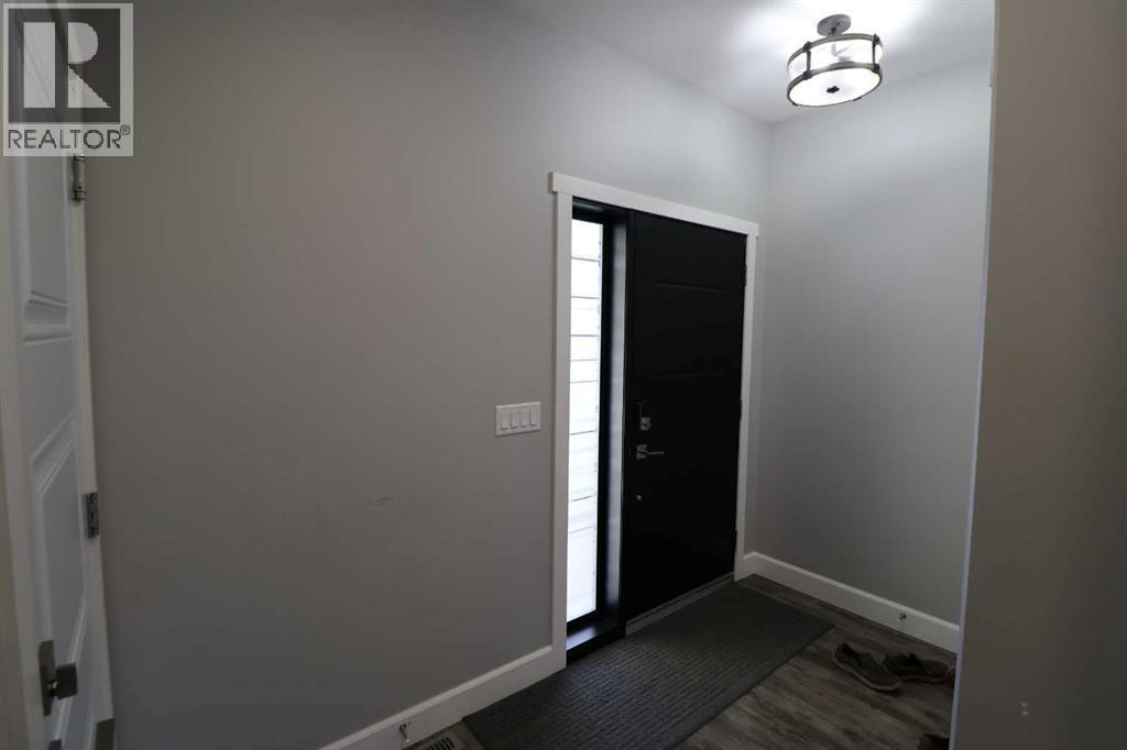 1504 B 19 Avenue - 8