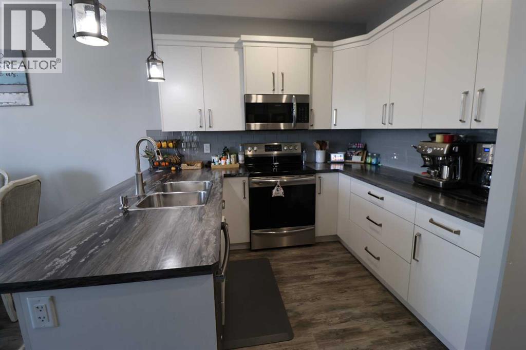 1504 B 19 Avenue - 3
