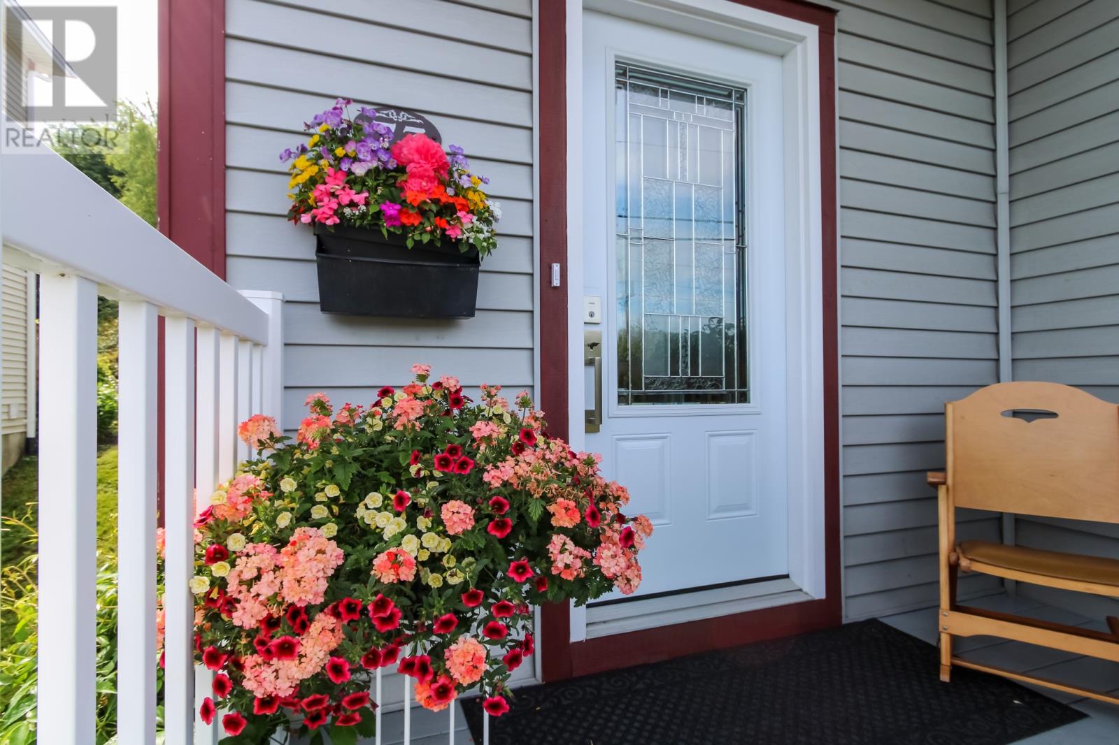 73 Hillview Drive East Drive, St John's — photo 3